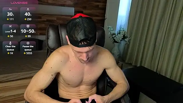 MateoBenjaminX online show from February 26, 12:50 pm