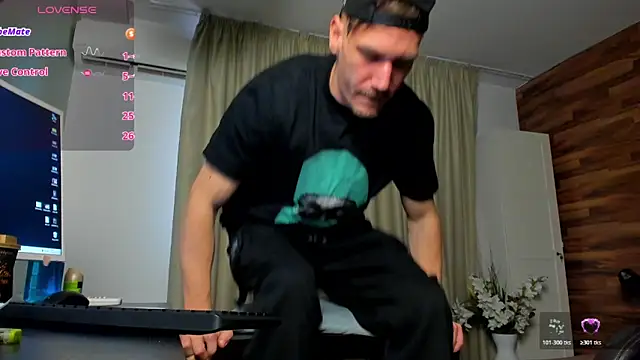 MateoBenjaminX online show from February 8, 1:05 pm