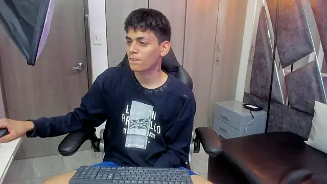 Yef Thin online show from November 22, 4:01 am