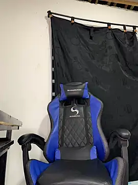 Aangelhot online show from March 15, 1:30 am