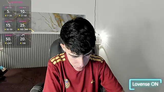 Dyla n18 online show from April 22, 9:30 pm