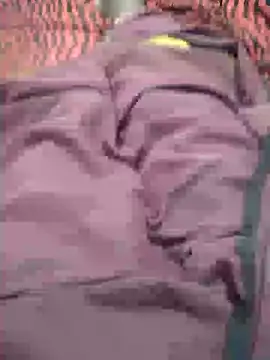 mallucallboy2104 online show from January 7, 7:28 pm