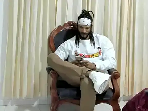Snapshot of KarlMarley1 chatting on December 25, 4:12 am KarlMarley1 online show from December 25, 4:12 am