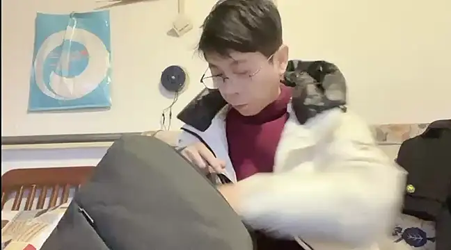 TGH521 online show from January 17, 11:22 pm