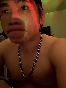 TaiwanSlutBitch online show from April 4, 10:18 pm