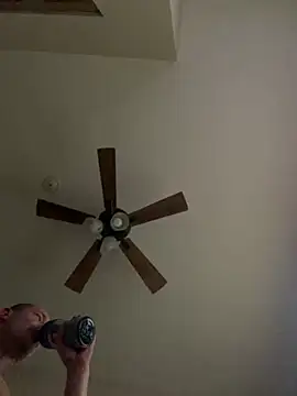 Longbeachbi online show from March 21, 1:26 pm