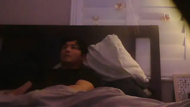 cloudyspun online show from November 20, 3:28 am