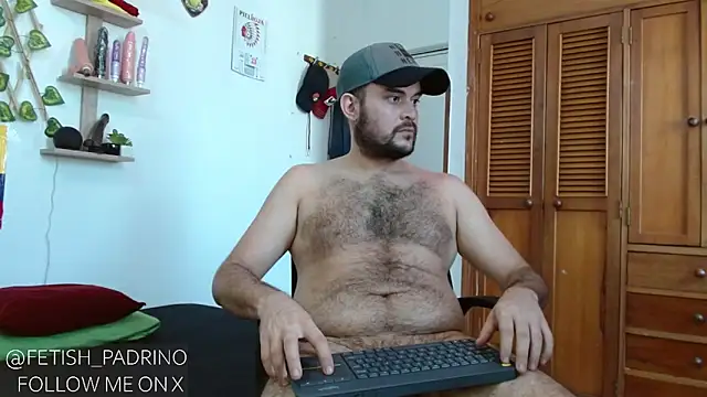Snapshot of fetish_padrino chatting on February 23, 3:58 pm fetish padrino online show from February 23, 3:58 pm