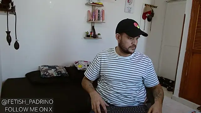 Snapshot of fetish_padrino chatting on January 11, 4:14 pm fetish padrino online show from January 11, 4:14 pm