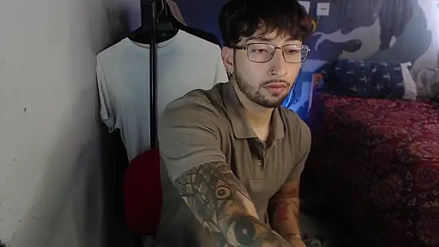 Dereck Dickson online show from November 5, 3:36 pm