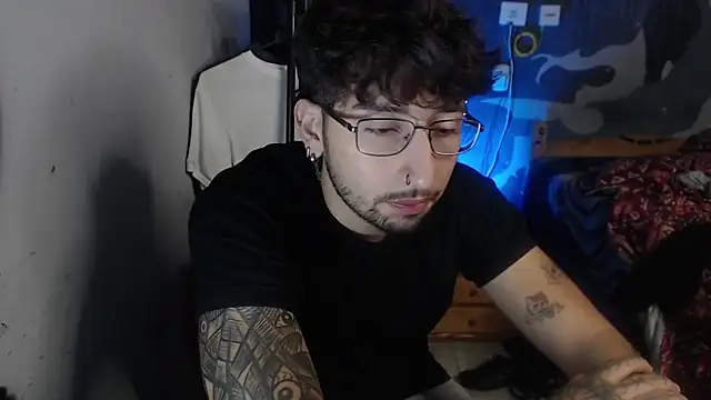 Dereck Dickson online show from November 3, 6:28 am