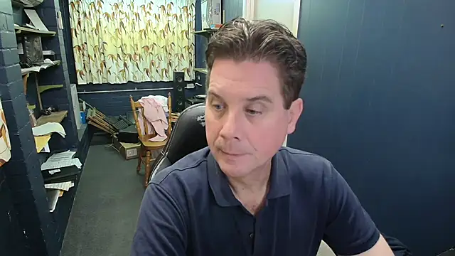 tilobinder online show from May 2, 3:26 pm