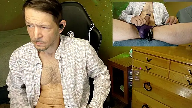 MasterForgedRayy online show from April 19, 7:27 pm