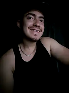 Snapshot of dragon1006 chatting on September 24, 6:13 am dragon1006 online show from September 24, 6:13 am