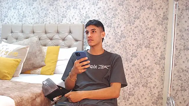 JakeMoxley online show from February 15, 8:12 pm