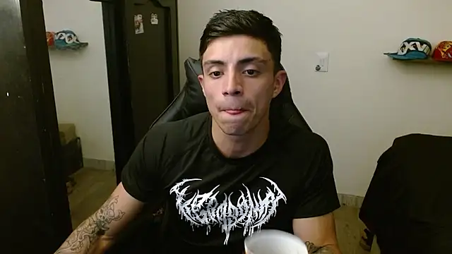 kv   xxx  online show from December 19, 11:56 pm