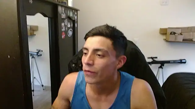 kv   xxx  online show from April 23, 9:39 pm