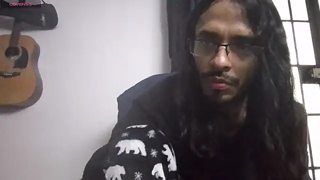 Snapshot of Donstark6669 chatting on January 1, 9:20 pm Donstark6669 online show from January 1, 9:20 pm