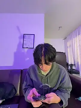 Ne0nn online show from December 10, 8:08 am