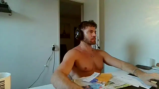 alpha-hunk online show from March 6, 4:59 pm