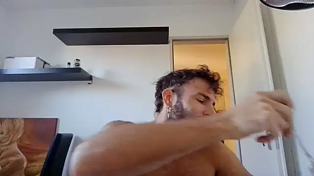 Snapshot of alpha-hunk chatting on October 2, 2:21 pm alpha-hunk online show from October 2, 2:21 pm
