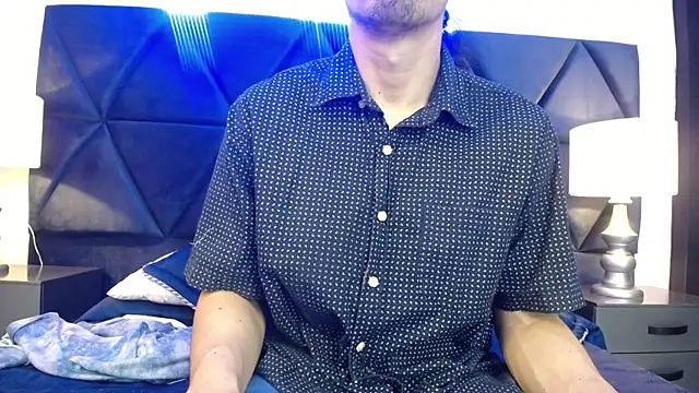 Sr Magnus  online show from February 16, 2:00 pm