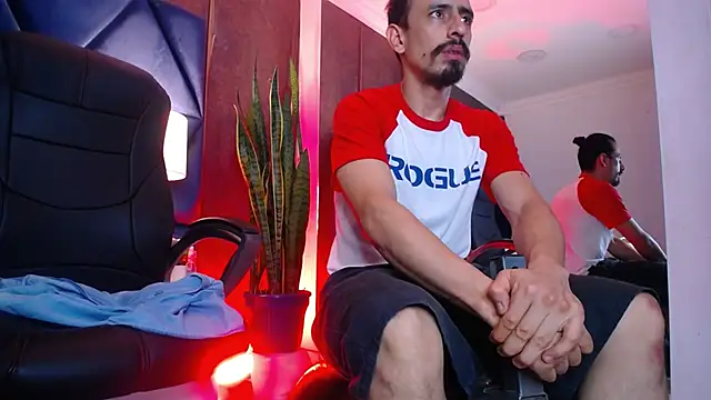 Sr Magnus  online show from September 19, 10:15 am