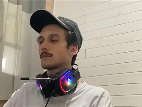 scorpbqt online show from March 30, 8:10 pm