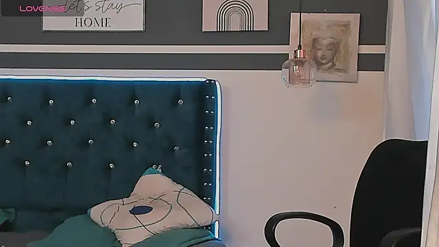 Miltton Jakee online show from December 20, 2:38 pm