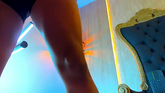 thaddeus king online show from March 8, 12:42 am