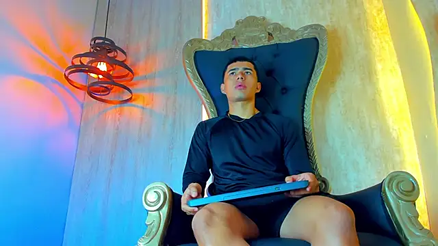 thaddeus king online show from March 14, 10:47 pm