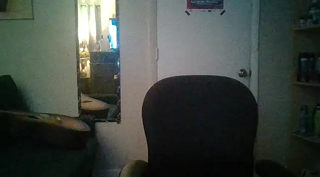 HottieGymBuddy69 online show from March 7, 2:46 am