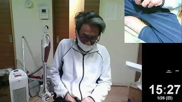 Snapshot of mama010-chan chatting on January 26, 6:28 am mama010-chan online show from January 26, 6:28 am