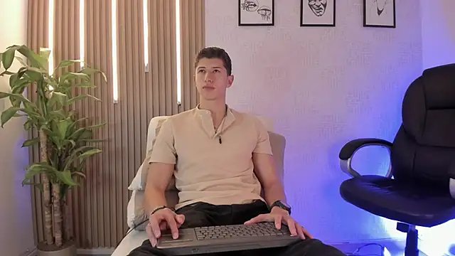 Dorianmistery2322  online show from February 3, 4:10 am