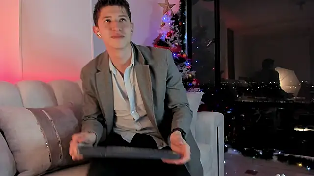 Dorianmistery2322  online show from December 22, 11:24 pm