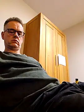 Hectorthyssen1 online show from October 18, 10:26 pm