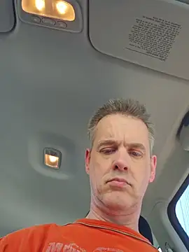 Hectorthyssen1 online show from April 23, 2:52 pm