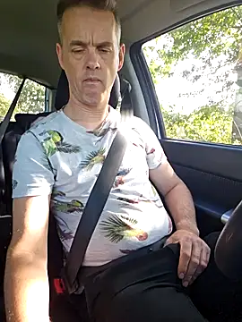 Hectorthyssen1 online show from September 12, 1:33 pm