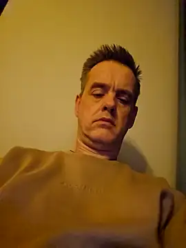 Hectorthyssen1 online show from January 18, 11:11 pm