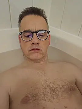 Hectorthyssen1 online show from January 5, 8:01 pm