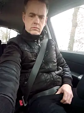 Hectorthyssen1 online show from February 24, 4:58 pm