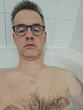 Hectorthyssen1 online show from March 7, 7:33 pm