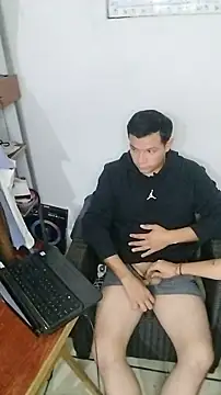 miketripi420 online show from May 26, 5:47 am