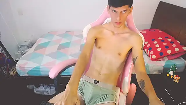 TESEO HOT online show from August 5, 3:06 pm