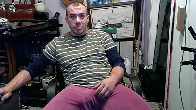 ScubaStevex online show from November 13, 9:19 pm