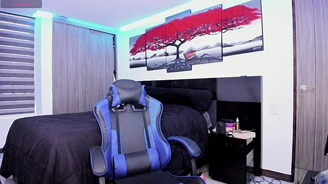 nick klaus online show from April 27, 10:59 pm