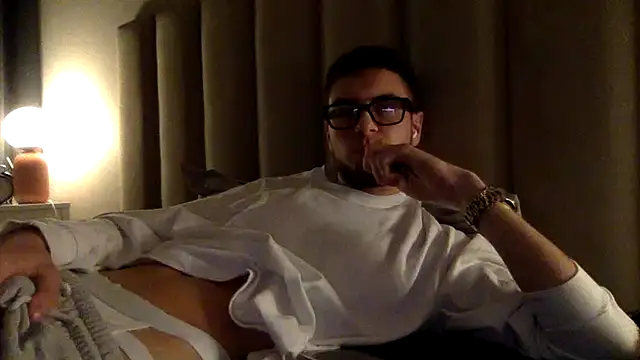 nazarkaa online show from December 3, 11:11 pm