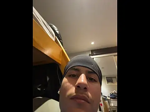 johnycash21 online show from March 10, 8:31 am