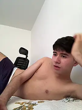 Whike Dark online show from April 5, 8:38 pm