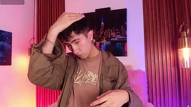 Noah Xitruxx online show from November 9, 3:32 am